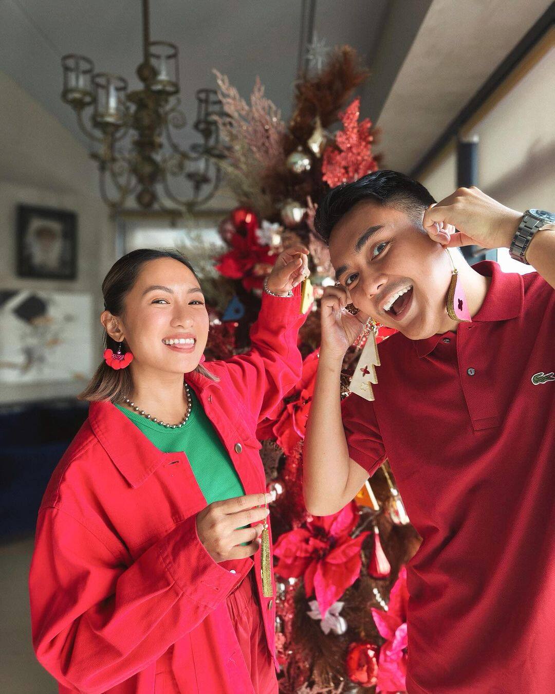 Filipino Celebrities and Their Christmas Trees 2023 (Part 2)